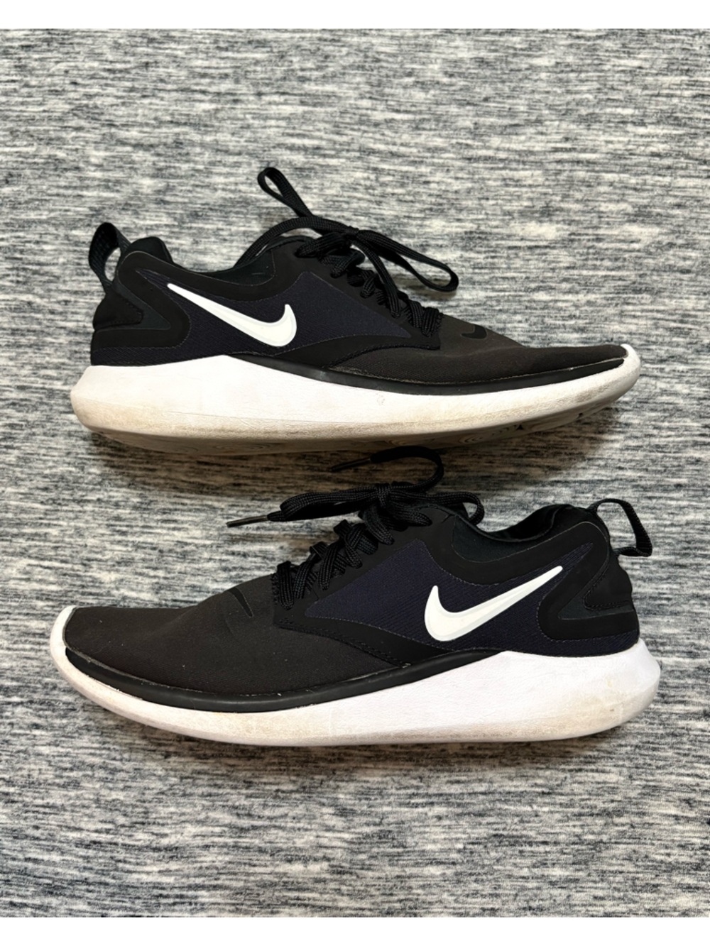 Nike Lunarsolo Athletic Shoes Size 7 - Picture 4 of 8